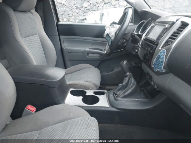 5TFLU4EN6EX104410 Toyota Tacoma Base V6