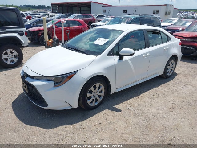 Toyota COROLLA LE 2022 5YFEPMAE1NP302090 Image 2
