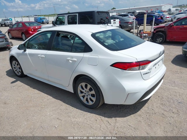 Toyota COROLLA LE 2022 5YFEPMAE1NP302090 Image 3