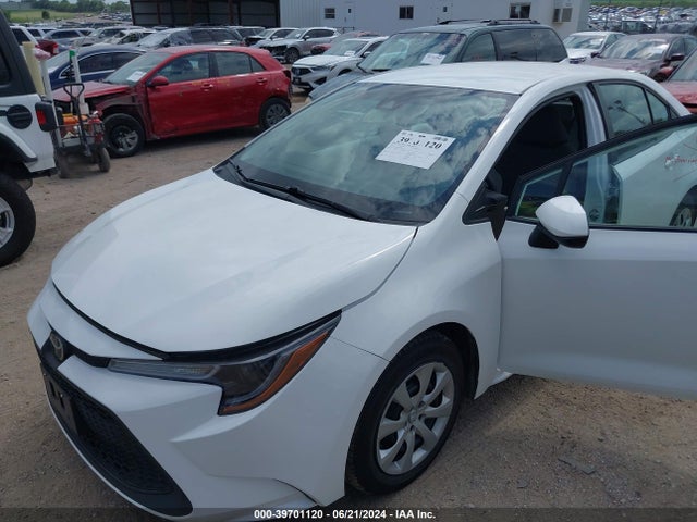 Toyota COROLLA LE 2022 5YFEPMAE1NP302090 Image 6