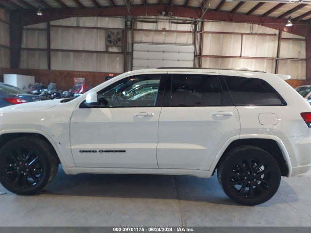 1C4RJFAG3KC694560 Jeep Grand Cherokee Altitude 4x4