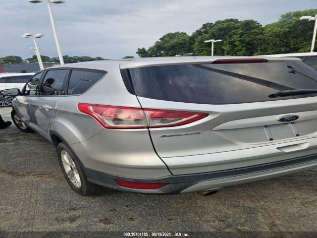 1FMCU9GX0GUA80360 Ford Escape
