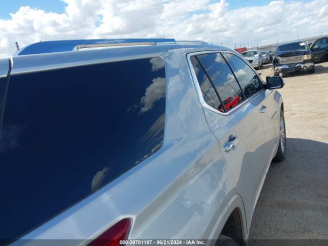 1GNEVKKW6JJ270759 Chevrolet Traverse High Country