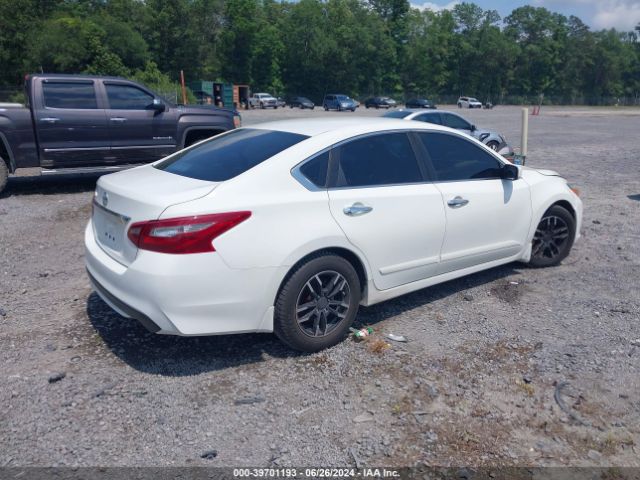 1N4AL3AP0JC477381 Nissan Altima 2.5 S
