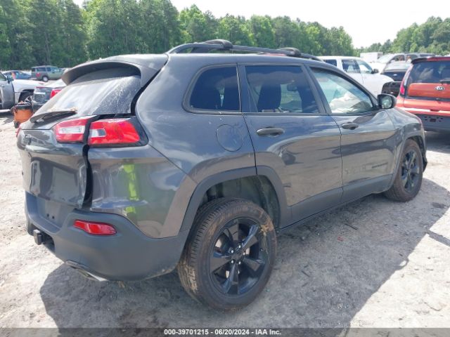 1C4PJMAS7GW317445 Jeep Cherokee Altitude
