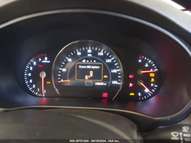 5XYPKDA53GG001108 KIA Sorento 3.3l Sxl