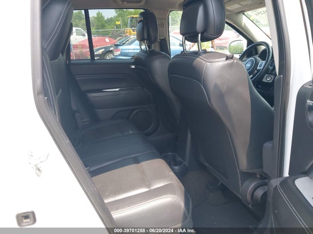 1C4NJDEB6FD324320 Jeep Compass High Altitude Edition
