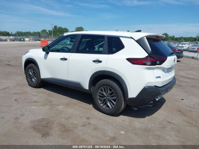 5N1BT3AA6PC798873 Nissan Rogue S Fwd
