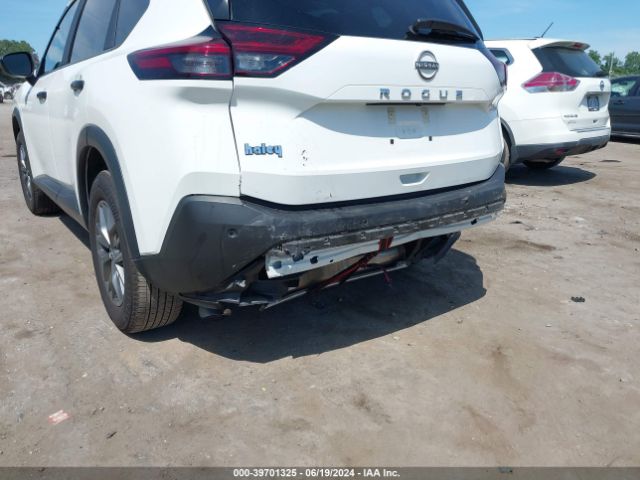 5N1BT3AA6PC798873 Nissan Rogue S Fwd