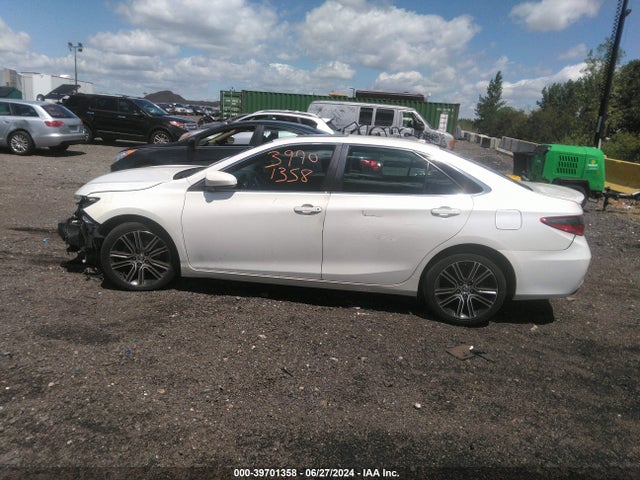 Toyota CAMRY SE 2016 4T1BF1FK1GU157010 Image 14
