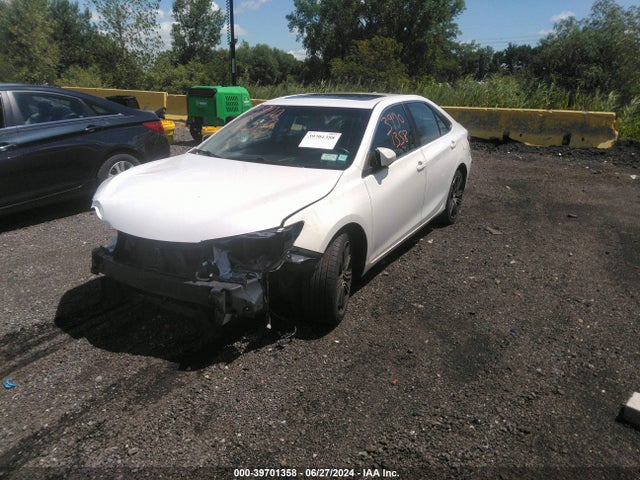 Toyota CAMRY SE 2016 4T1BF1FK1GU157010 Image 2