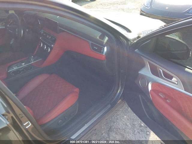 KMTG54TE9PU133181 Genesis G70 3.3t Rwd