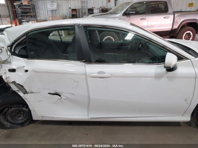 4T1C31AK4NU581914 Toyota Camry Le Hybrid