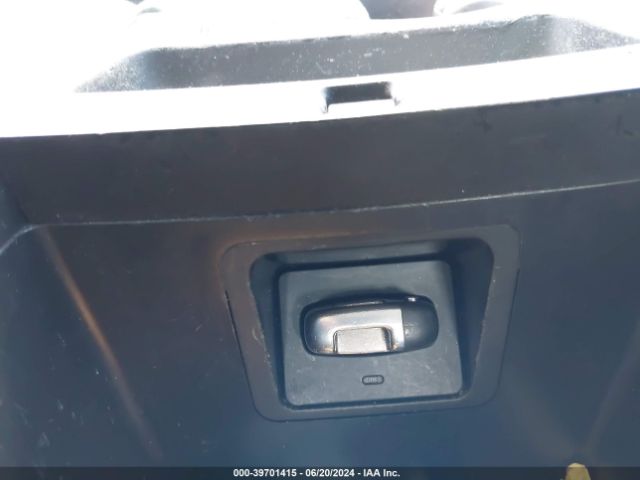 5NPEC4AC8EH832600 Hyundai Sonata Limited