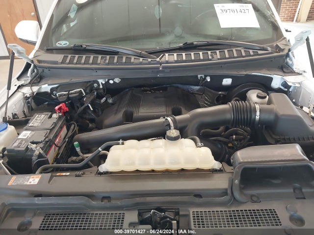 Ford Expedition Xlt 2018 1FMJU1HTXJEA29048 Image 10