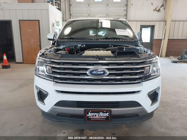 Ford Expedition Xlt 2018 1FMJU1HTXJEA29048 Image 12