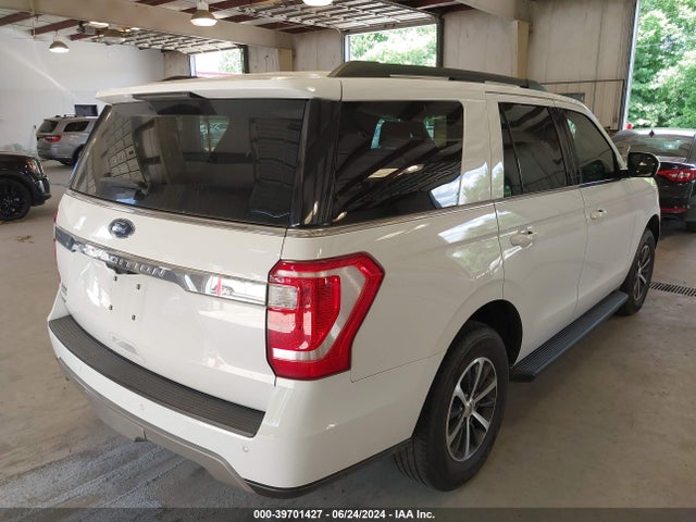Ford Expedition Xlt 2018 1FMJU1HTXJEA29048 Image 4