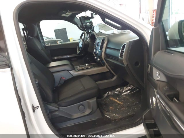 Ford Expedition Xlt 2018 1FMJU1HTXJEA29048 Image 5