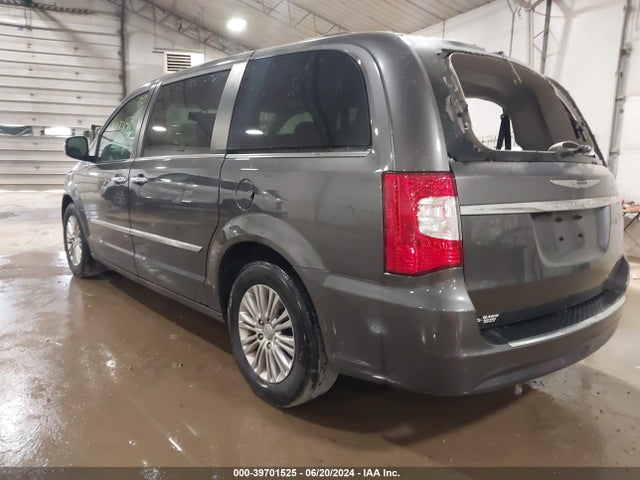 2C4RC1CG9FR553855 Chrysler Town & Country Touring-l
