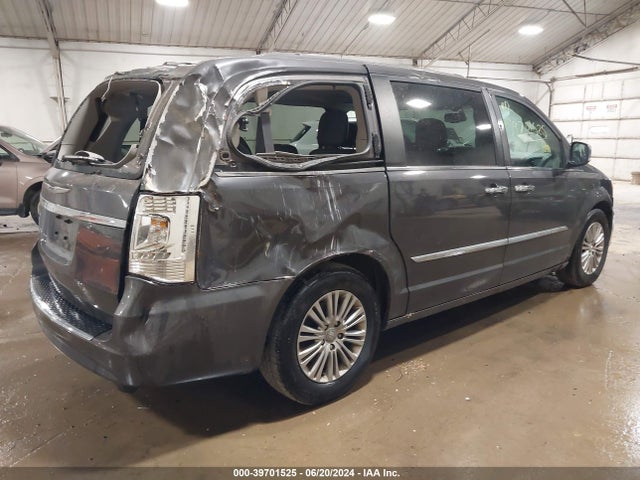2C4RC1CG9FR553855 Chrysler Town & Country Touring-l