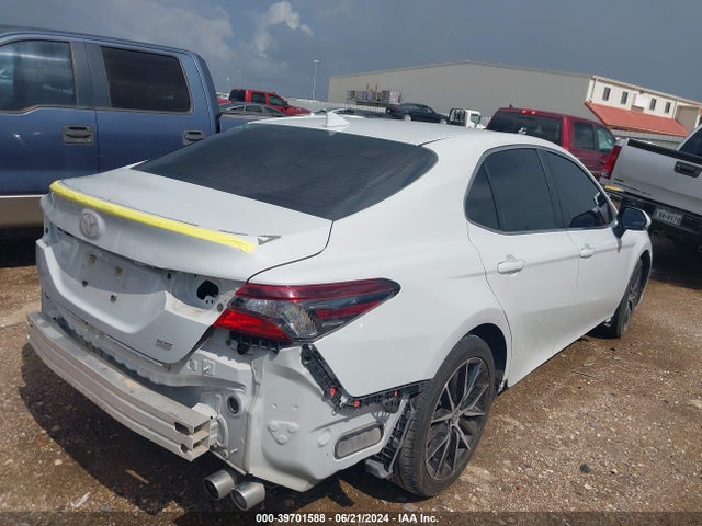 Toyota CAMRY SE 2022 4T1G11AK3NU022281 Image 4