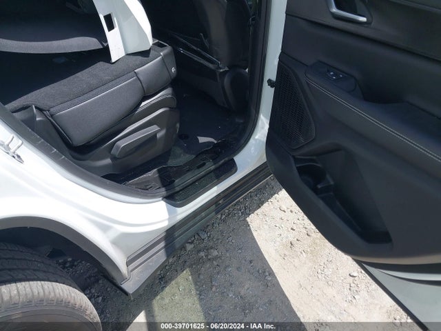1C4RJJAG3P8740286 Jeep Grand Cherokee L Altitude 4x2