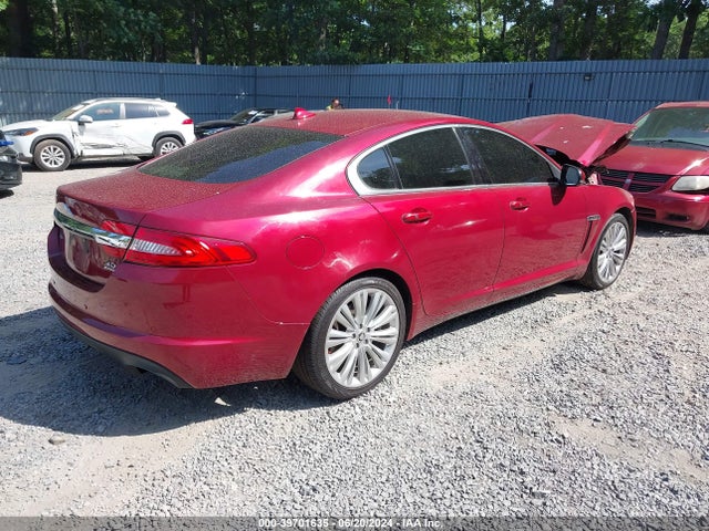 2013 JAGUAR XF SAJWJ0EF9D8S76691 Photo 3