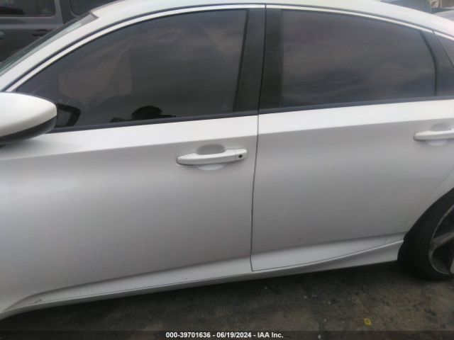 1HGCV2F36JA017569 Honda Accord Sport 2.0t
