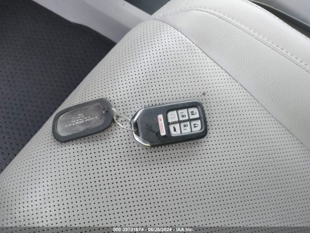 5FNRL6H98JB082907 Honda Odyssey Elite