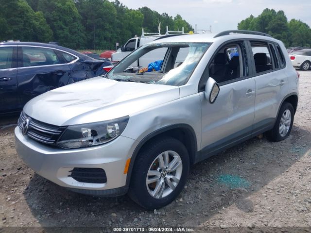 WVGAV7AX7FW603880 Volkswagen TIGUAN S