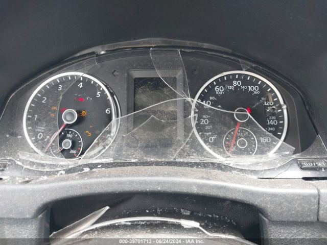 WVGAV7AX7FW603880 Volkswagen TIGUAN S