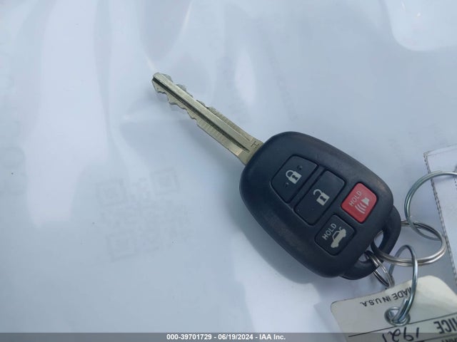 Toyota COROLLA LE 2017 2T1BURHE1HC947292 Image 11