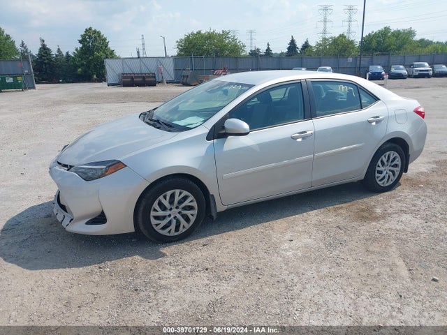 Toyota COROLLA LE 2017 2T1BURHE1HC947292 Image 2