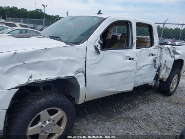 1GT125E88EF108137 GMC Sierra 2500hd Denali