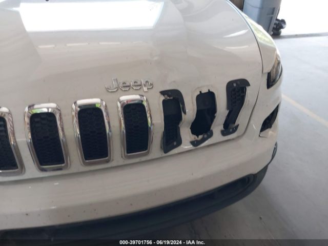 1C4PJLAB1EW122626 Jeep Cherokee Sport