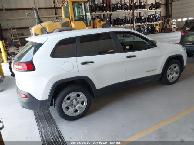 1C4PJLAB1EW122626 Jeep Cherokee Sport