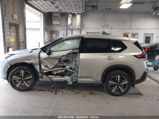 JN8AT3DD9MW306485 Nissan Rogue Platinum Intelligent Awd