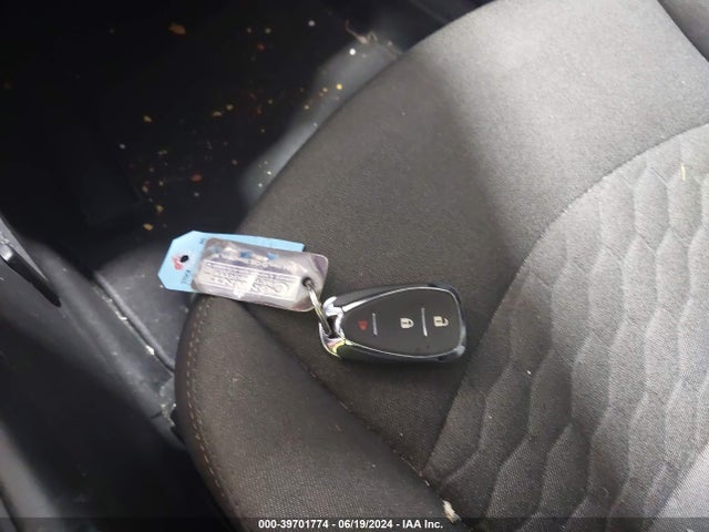 Chevrolet EQUINOX LT 2018 2GNAXJEV3J6246941 Image 11
