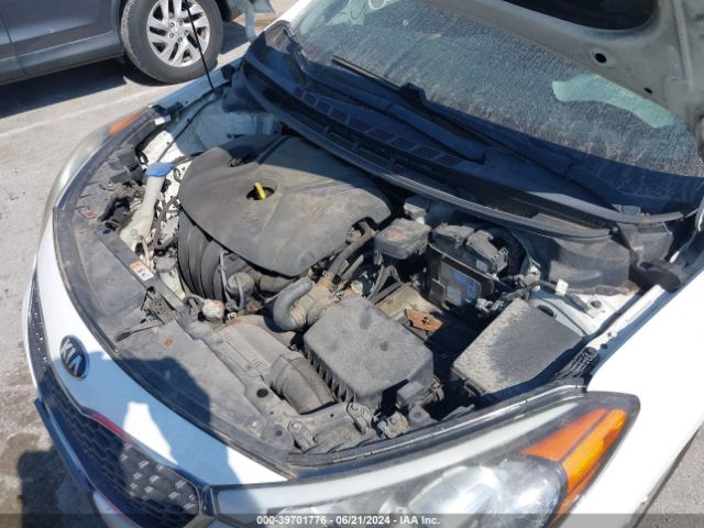 KNAFK4A69G5457396 KIA FORTE LX