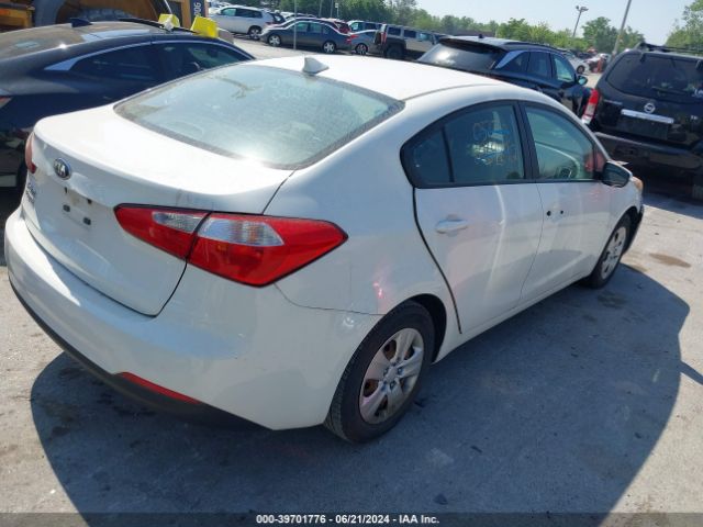 KNAFK4A69G5457396 KIA FORTE LX