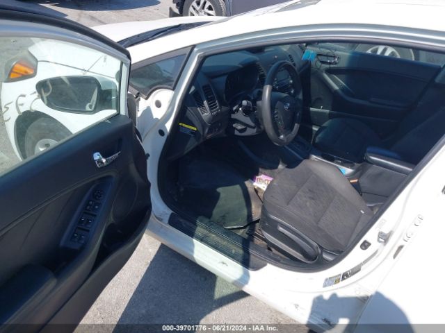 KNAFK4A69G5457396 KIA FORTE LX