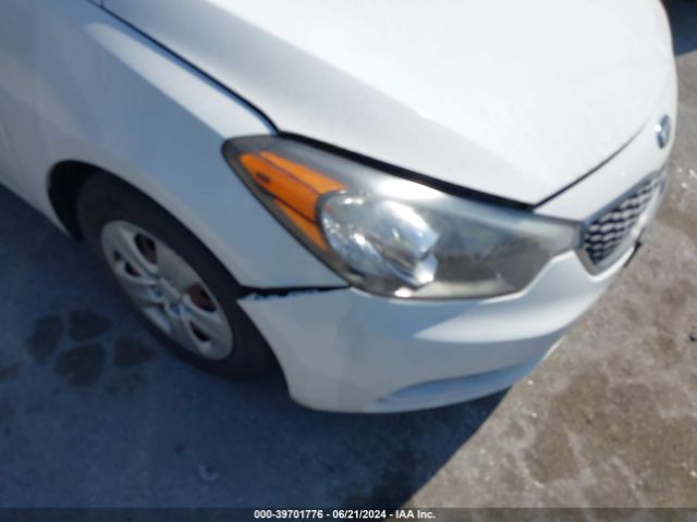 KNAFK4A69G5457396 KIA FORTE LX