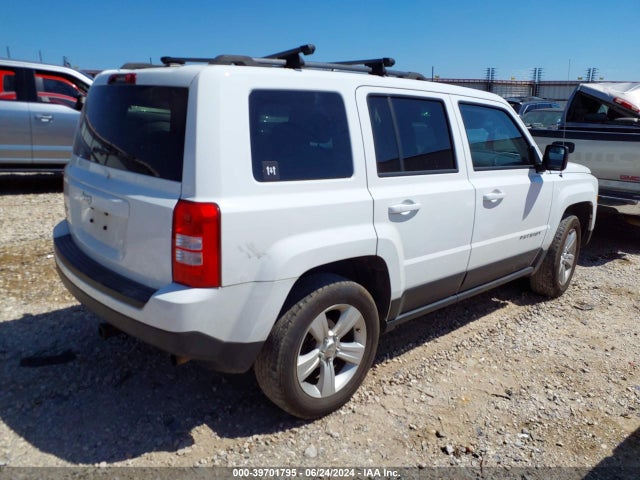 1C4NJRBB4HD196678 Jeep Patriot Sport 4x4