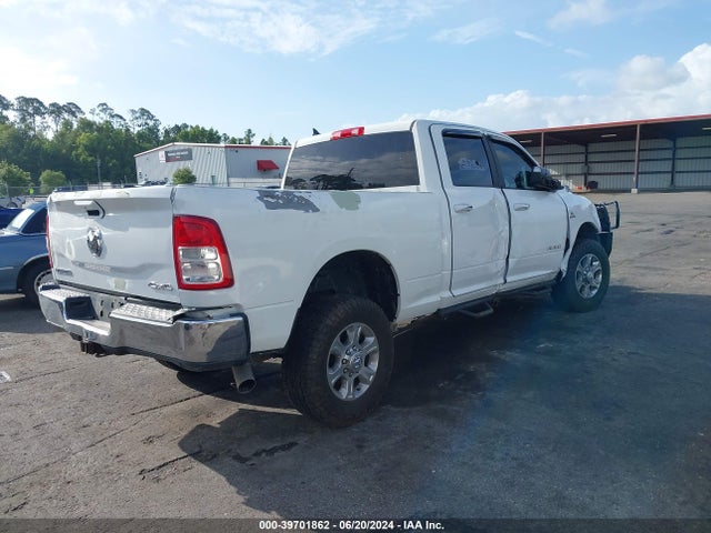 3C6UR5DL5MG529915 RAM 2500 Big Horn  4x4 6'4 Box