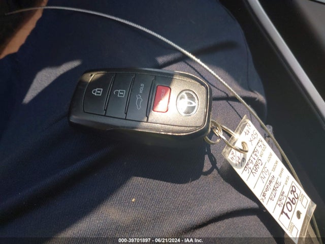 Toyota Highlander Xle 2024 5TDKDRBH8RS531526 Image 11