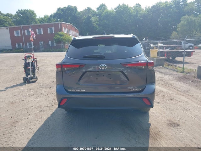 Toyota Highlander Xle 2024 5TDKDRBH8RS531526 Image 16