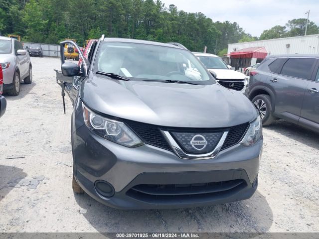 JN1BJ1CP8JW163601 Nissan Rogue Sport Sv