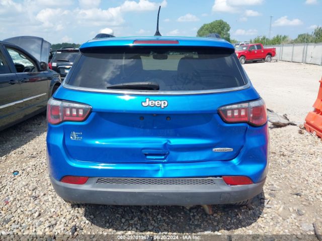 3C4NJCBB5HT658284 Jeep New Compass Latitude Fwd