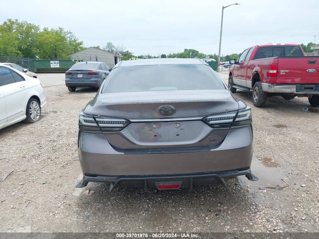 Toyota CAMRY SE 2018 4T1B11HK8JU048322 Image 17