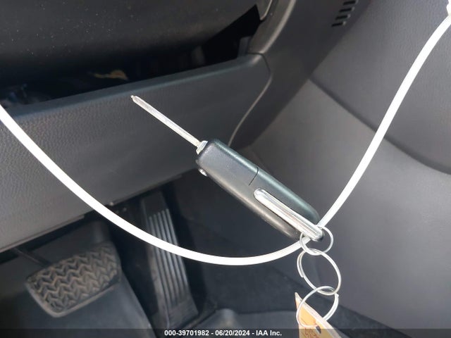Toyota RAV4 LE 2021 2T3H1RFV7MC154215 Image 11